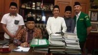 Siapa Abu Janda Sebenarnya?