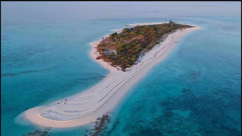 Pulau Lantigiang Laku Terjul 900 Juta Ke Cewek Cantik, Polisi Turun Tangan Pulau Lantigiang Laku Terjul 900 Juta Ke Cewek Cantik, Polisi Turun Tangan